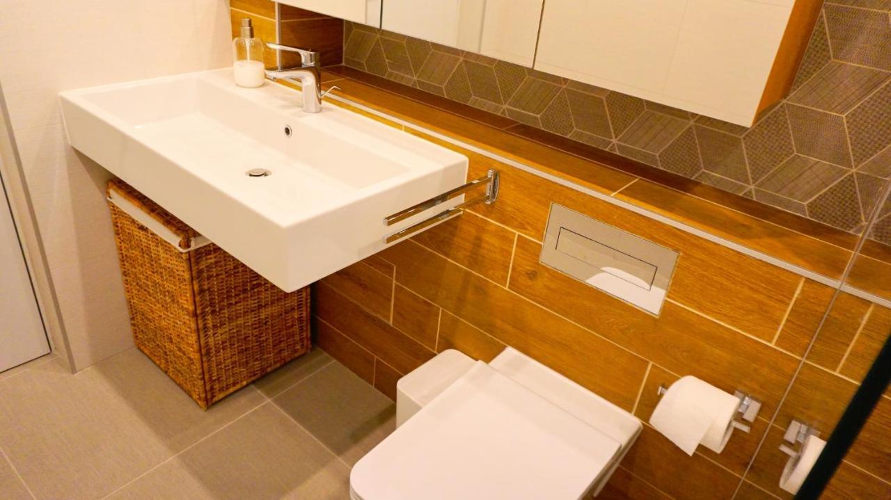 Апартамент Жасмин С Частен Гараж - Jasmin Apartment With Private Garage Varna Luaran gambar